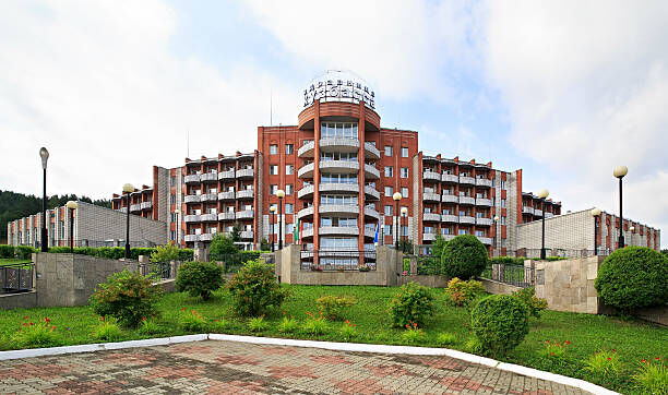 Image: Wellness retreat for kuL80KKwIg aging